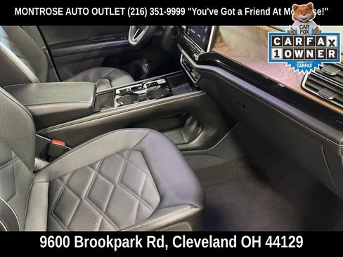 Used 2024 Volkswagen Atlas SE AWD/4WD image 56