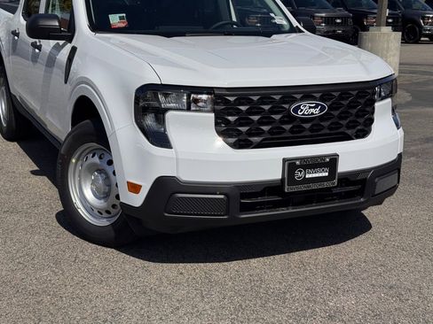 New 2026 Ford Maverick XL image 3