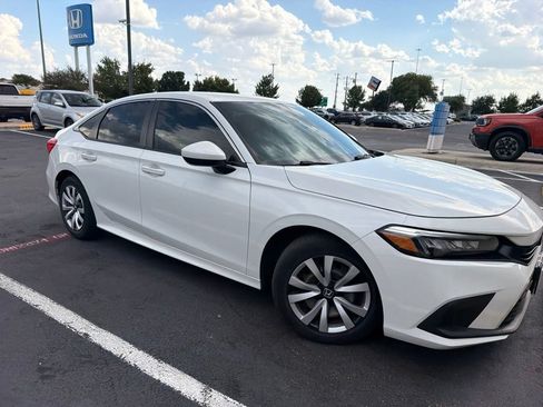 Used 2023 Honda Civic LX image 7