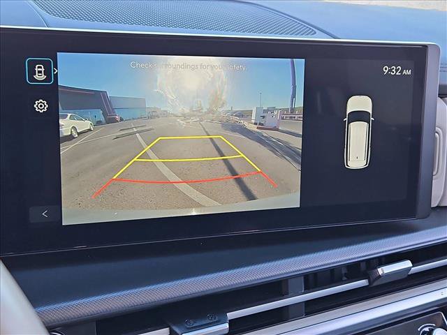 Used 2026 Hyundai Santa Fe SEL FWD image 13