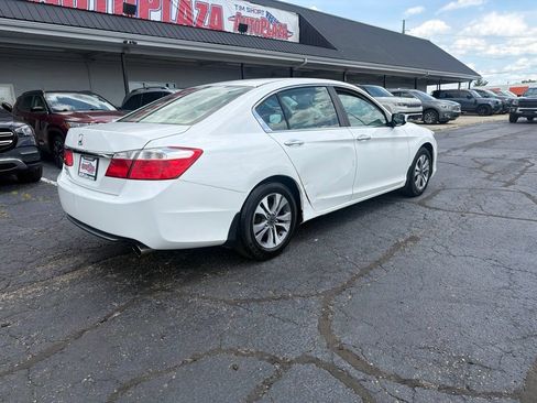 Used 2013 Honda Accord LX image 7