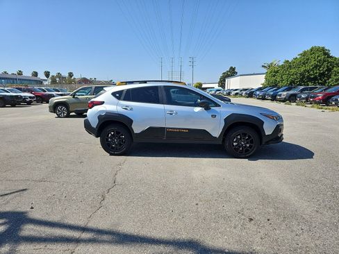 Used 2024 Subaru Crosstrek 2.5i Wilderness w/ Crosstrek Mirror Package image 8