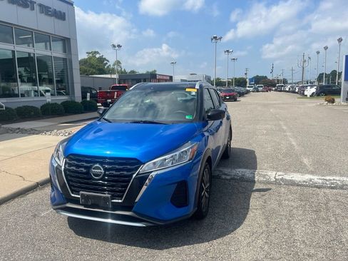 Used 2021 Nissan Kicks SV FWD image 7