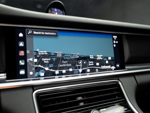Used 2023 Porsche Panamera 4 AWD/4WD image 48