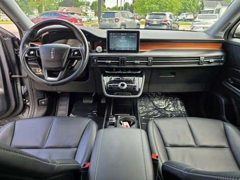 Used 2022 Lincoln Corsair Reserve w/ Equipment Group 201A image 23