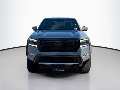 Used 2023 Nissan Frontier PRO-4X w/ Pro-4X Premium Package image 2