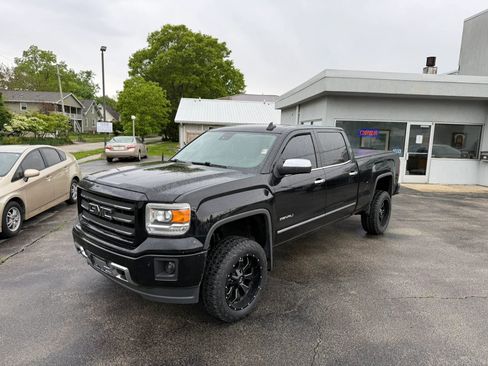 Used 2015 GMC Sierra 1500 Denali w/ Driver Alert Package AWD/4WD image 2