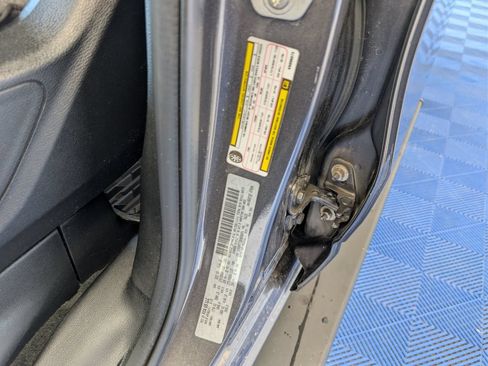 Used 2019 RAM 1500 Big Horn AWD/4WD image 13