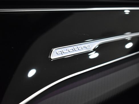 New 2026 Audi RS Q8 performance image 24