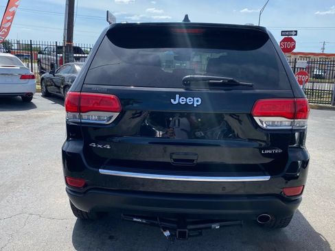 Used 2018 Jeep Grand Cherokee Limited AWD/4WD image 5