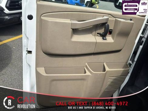Used 2020 Chevrolet Express 2500 w/ Driver Convenience Package image 30