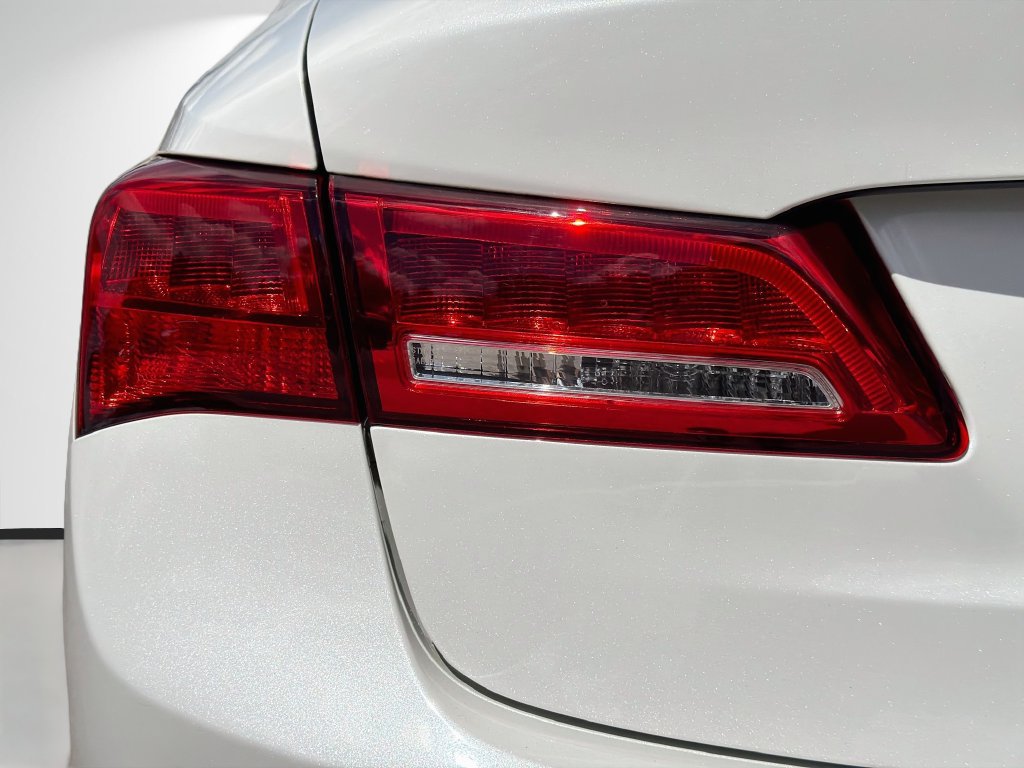 Used 2020 Acura TLX w/ Technology Package FWD image 10