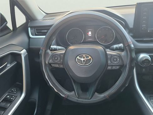 Used 2021 Toyota RAV4 XLE image 47