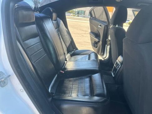 Used 2014 Dodge Charger Police w/ Connectivity Group image 17