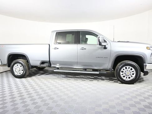 Used 2024 Chevrolet Silverado 3500 LTZ image 9