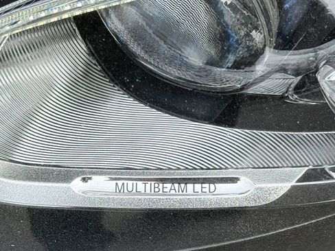 Used 2019 Mercedes-Benz S 560 4MATIC Sedan image 47