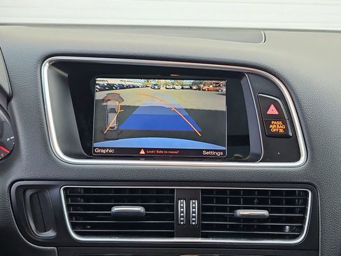 Used 2016 Audi Q5 3.0T Prestige w/ Prestige Package image 18