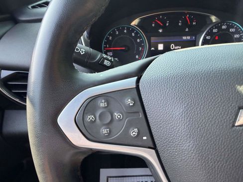 Used 2023 Chevrolet Traverse RS AWD/4WD image 27