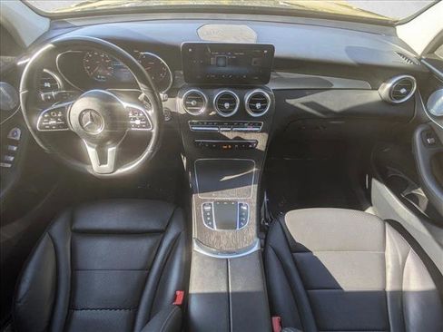 Used 2021 Mercedes-Benz GLC 300 4MATIC image 18
