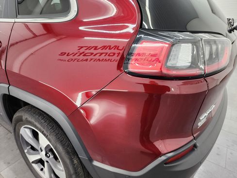 Used 2021 Jeep Cherokee Limited w/ Elite Package image 34