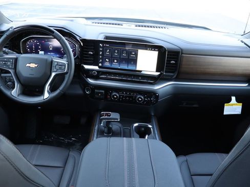 New 2026 Chevrolet Silverado 1500 High Country w/ Technology Package AWD/4WD image 24