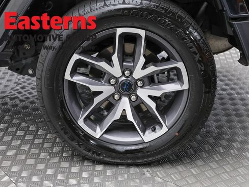 Used 2024 Jeep Wrangler Unlimited AWD/4WD image 8