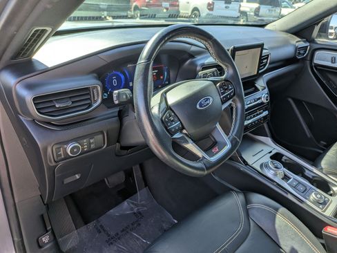 Used 2021 Ford Explorer ST w/ Equipment Group 401A AWD/4WD image 14