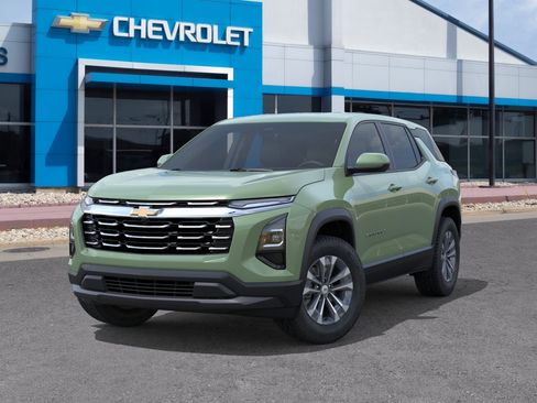 New 2026 Chevrolet Equinox LT w/ Convenience Package II FWD image 46