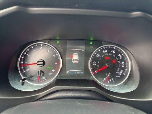 Used 2019 Toyota RAV4 XLE image 12