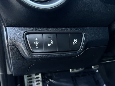 Used 2023 Kia Forte GT-Line w/ GT-Line Premium Package image 14