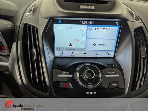 Used 2017 Ford C-MAX Titanium w/ Equipment Group 301A FWD image 17