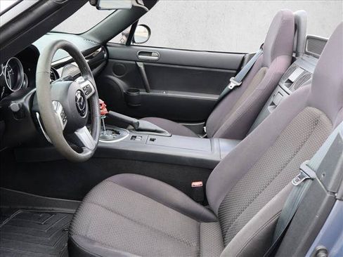 Used 2007 MAZDA MX-5 Miata Sport RWD image 19