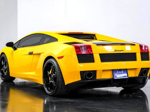 Used 2005 Lamborghini Gallardo image 9