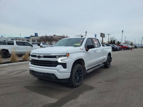 Used 2023 Chevrolet Silverado 1500 RST image 7