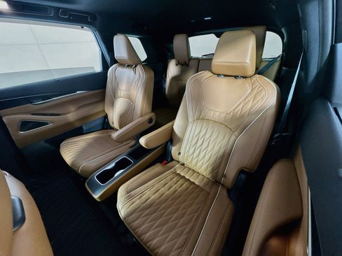 Used 2026 INFINITI QX60 Autograph w/ Dark Cargo Package AWD/4WD image 24