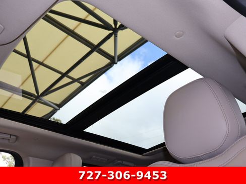 Used 2024 Lincoln Navigator Reserve image 5