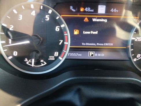 Used 2021 Nissan Titan SV w/ SV Convenience Package image 17