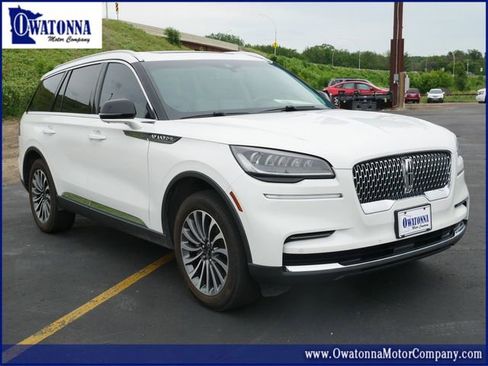 Used 2023 Lincoln Aviator Reserve w/ Elements Package Plus AWD/4WD image 1