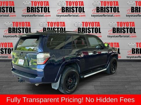 Used 2021 Toyota 4Runner Venture w/ Moonroof Package AWD/4WD image 3