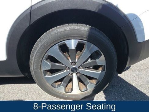 Used 2020 Kia Telluride S w/ S 8 Passenger Seating Package image 18