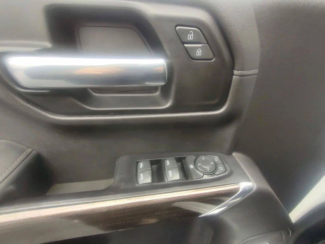 Used 2020 Chevrolet Silverado 1500 RST w/ All-Star Edition AWD/4WD image 13