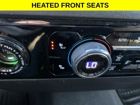 Used 2022 Chevrolet Silverado 1500 LT image 15