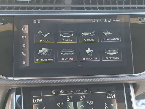 Used 2023 Audi RS Q8 4.0T image 24