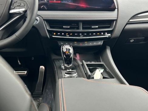 New 2026 Cadillac CT5 V w/ LPO, ONYX Package image 19