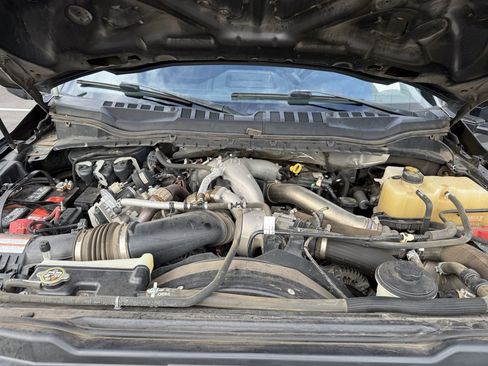 Used 2022 Ford F350 Lariat w/ Lariat Ultimate Package image 13