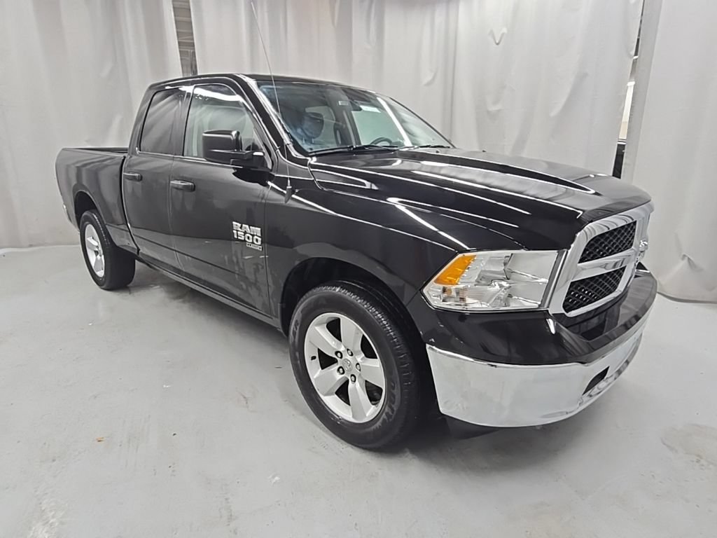 Used 2024 RAM 1500 Classic SLT AWD/4WD image 6