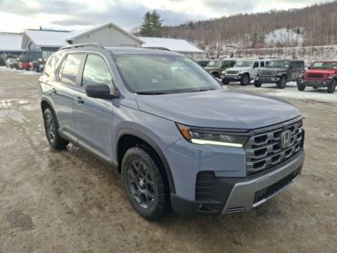 New 2026 Honda Pilot TrailSport image 38