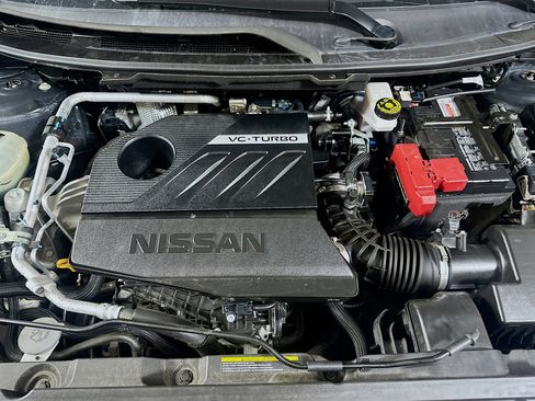 Used 2023 Nissan Rogue SV FWD image 31