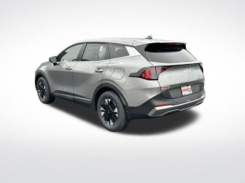 New 2026 Kia Sportage LX image 3