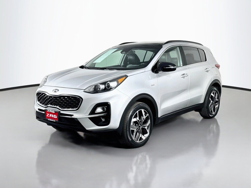 Used 2022 Kia Sportage EX AWD/4WD image 1
